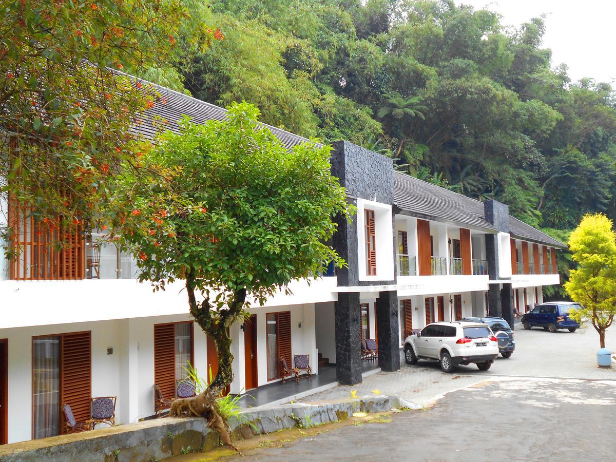 Zuri Resort Cipanas Puncak Eksteriør bilde